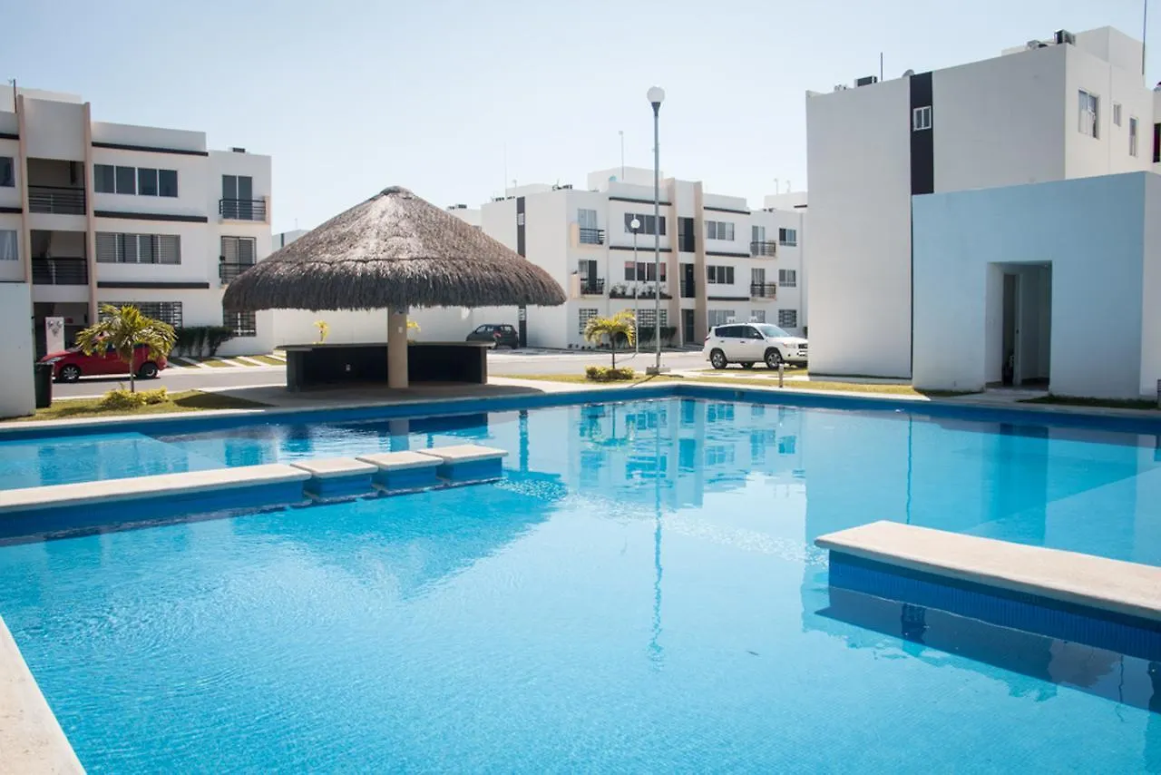 Casa Amor Hotel Playa del Carmen 0*,